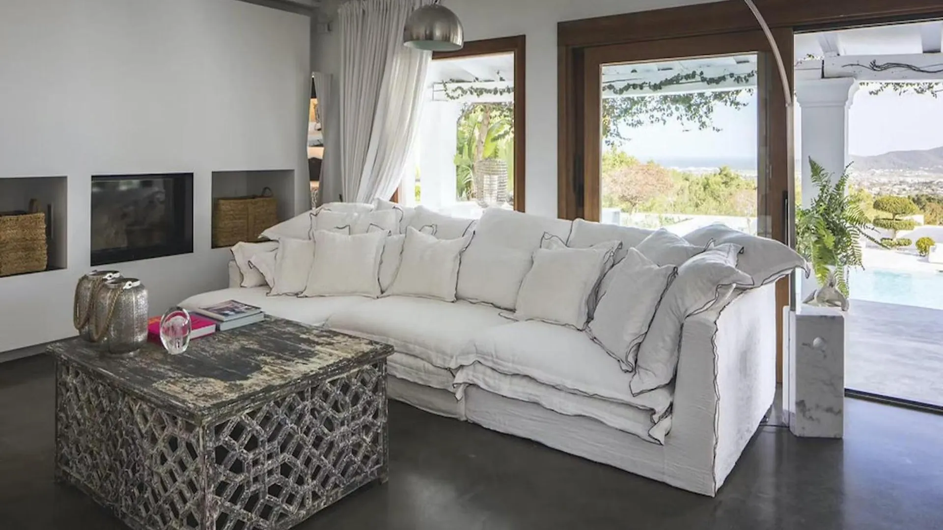 Impressive Holiday Home With Views Sant Carles de Peralta 0*,